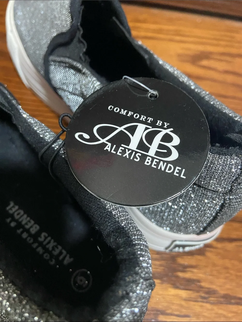 Alexis Be deal Slip On Platform Glitter Sneakers Size 6 New Metallic